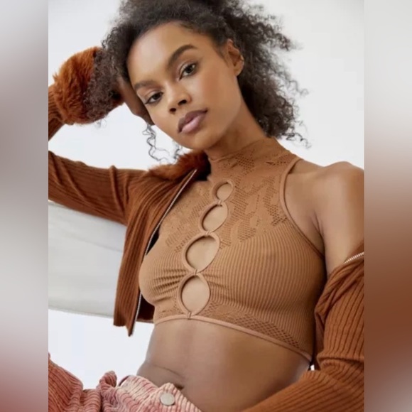 Urban Outfitters Seamless Cutout Bra Top in Brown - Picture 1 of 4